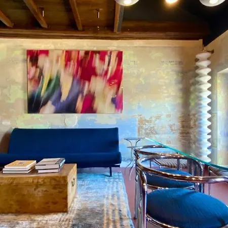 The Dada House *